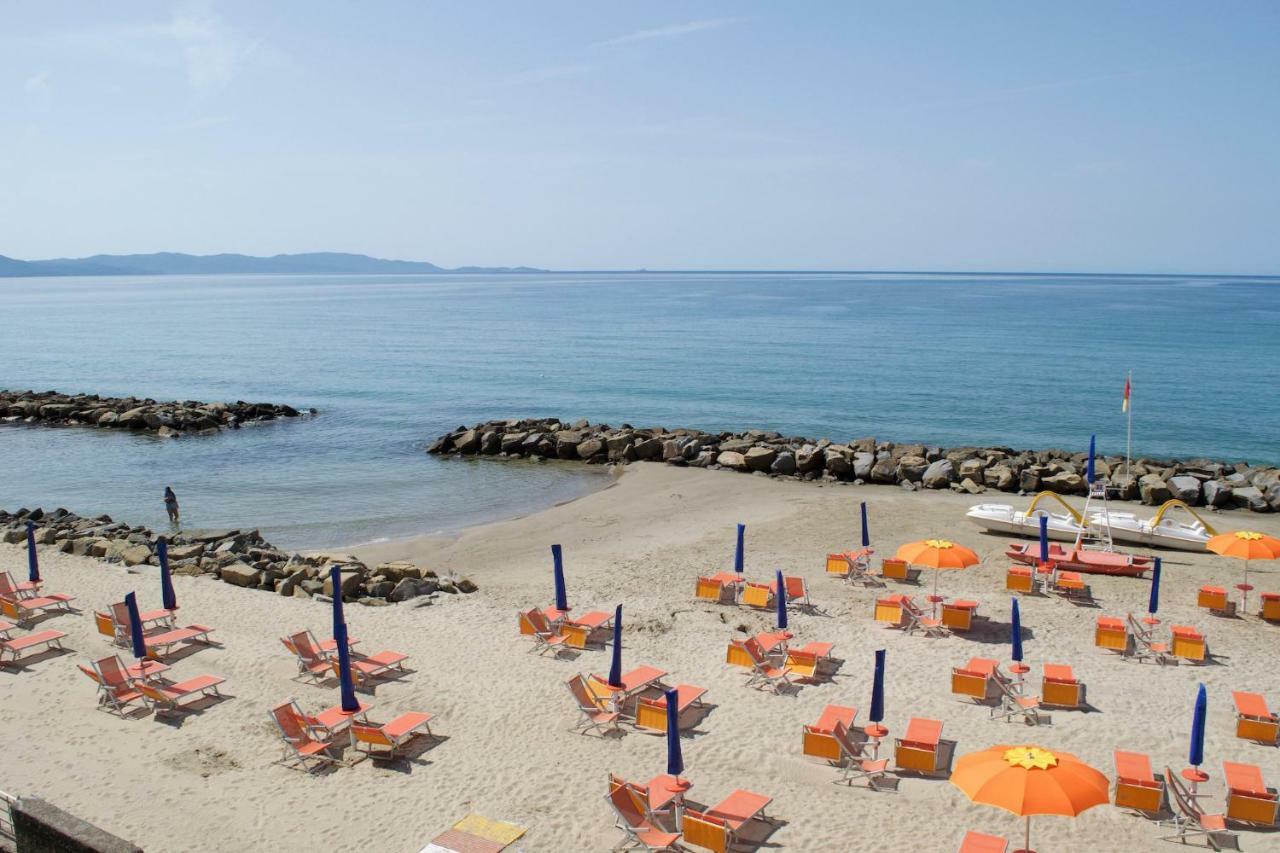 Suites Pratoranieri Beach Follonica Dış mekan fotoğraf