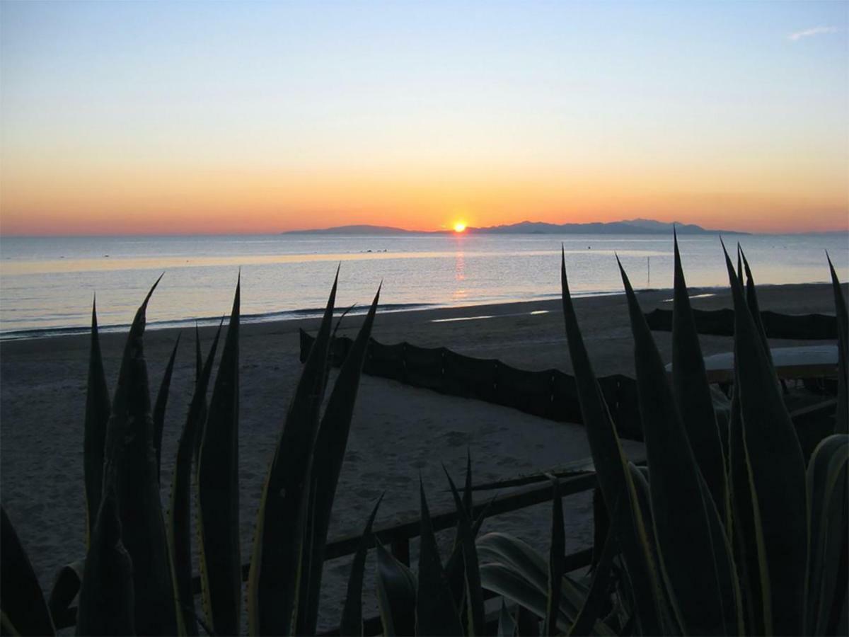 Suites Pratoranieri Beach Follonica Dış mekan fotoğraf